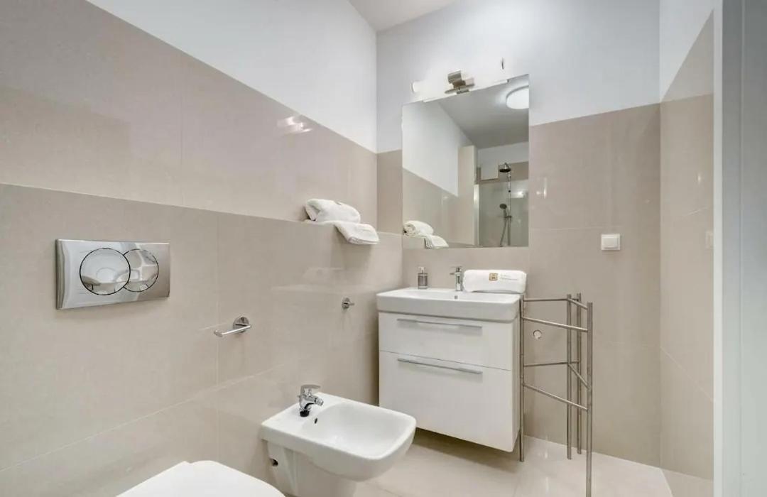 Apartamenty Nadmorze Q4Apartments غدانسك المظهر الخارجي الصورة