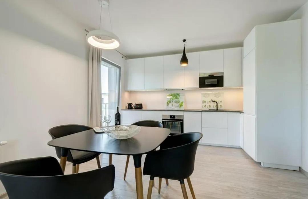 Apartamenty Nadmorze Q4Apartments غدانسك المظهر الخارجي الصورة